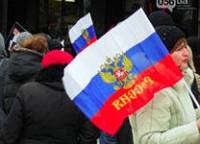 В Луганске пророссийские активисты пошли на штурм облгосадминистрации